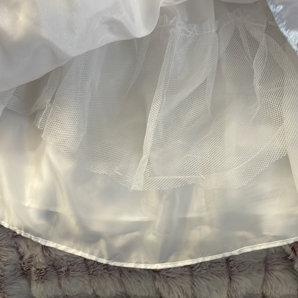 Dress - Picture 6 of 11